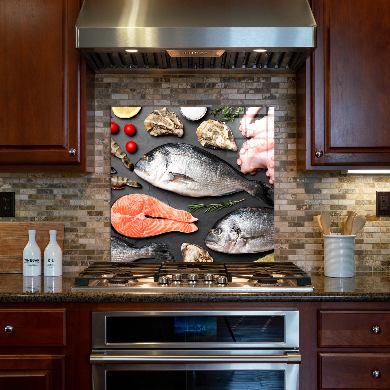 Стеклянная панель для кухни NovellaPrint Морепродукты 70х70 см (1034.5)