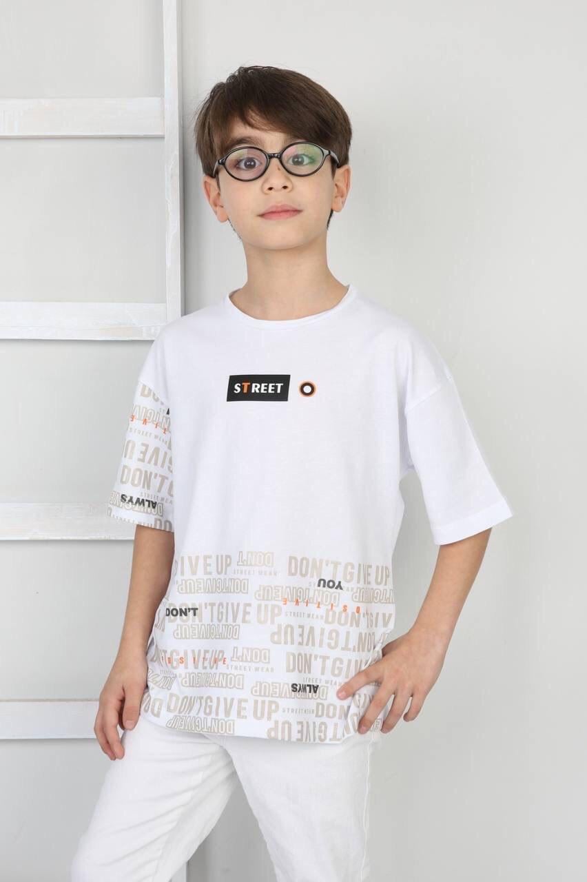 Футболка для мальчика оверсайз с надписями 110 см Белый (06453)