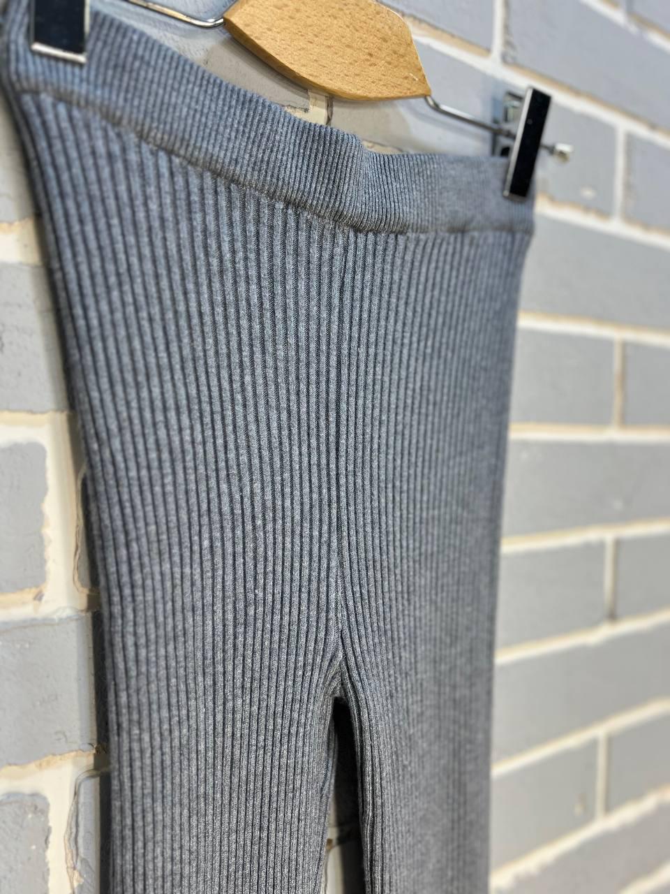 Лосины женские U 6157 рубчик теплые вязка OS Серый (2997) - фото 8 Лосины женские U 6157 рубчик теплые вязка OS Серый (2997) - фото 8