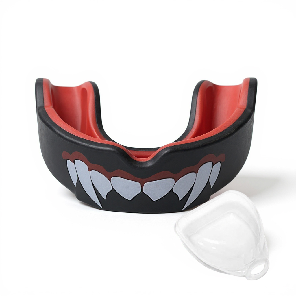 Капа для бокса GDragon ММА Вампир для взрослых защитная с клыками из термопластика Черный Капа для бокса GDragon ММА Вампир для взрослых защитная с клыками из термопластика Черный