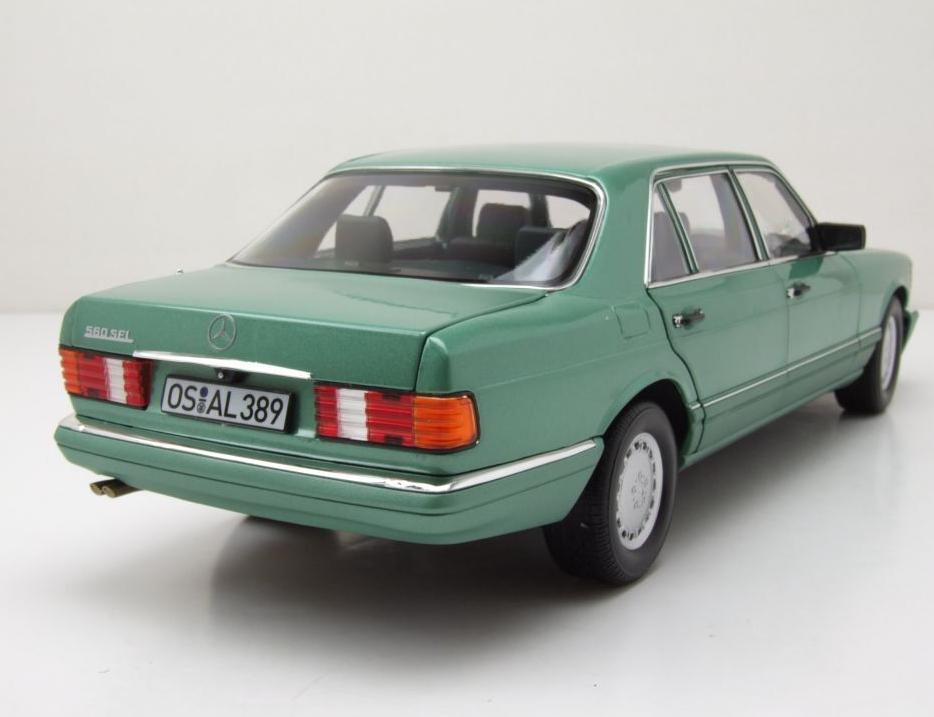Модель автомобиля Norev 1:18 Mercedes-Benz 560 SEL W126 1985-1991 Light Green (183469) - фото 2 Модель автомобиля Norev 1:18 Mercedes-Benz 560 SEL W126 1985-1991 Light Green (183469) - фото 2