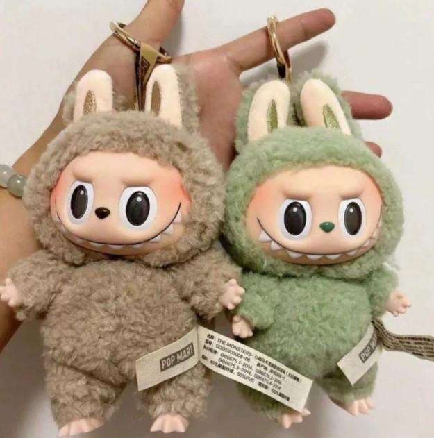 Іграшка-брелок Labubu The Monsters exciting macaron для сумки та рюкзака 17 см (2104618547) - фото 20