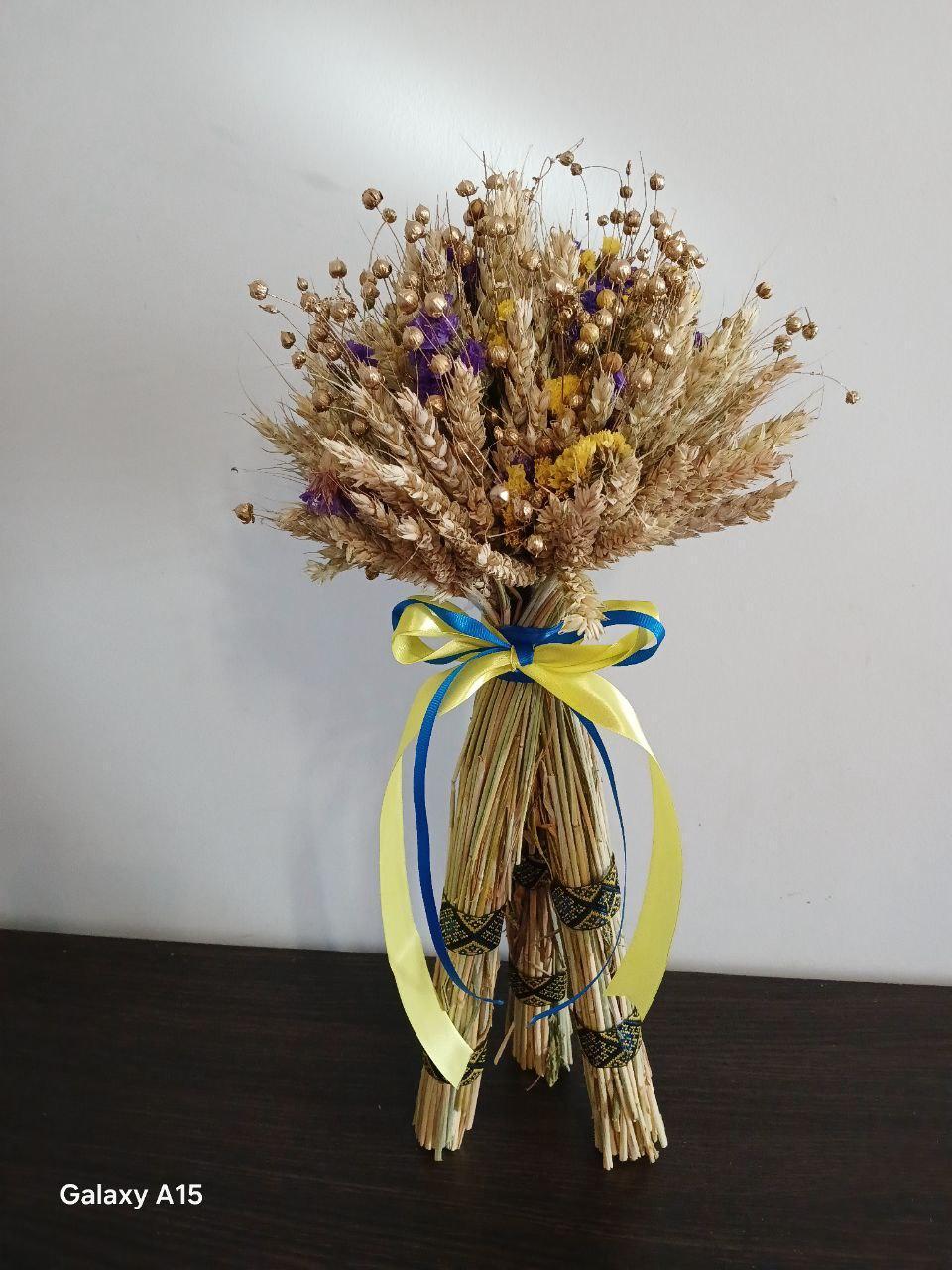 Дидух рождественский из колосья пшеницы/льна и овса на трех ножках 50-55 см с украинской лентой (2822852634) - фото 3 Дидух рождественский из колосья пшеницы/льна и овса на трех ножках 50-55 см с украинской лентой (2822852634) - фото 3