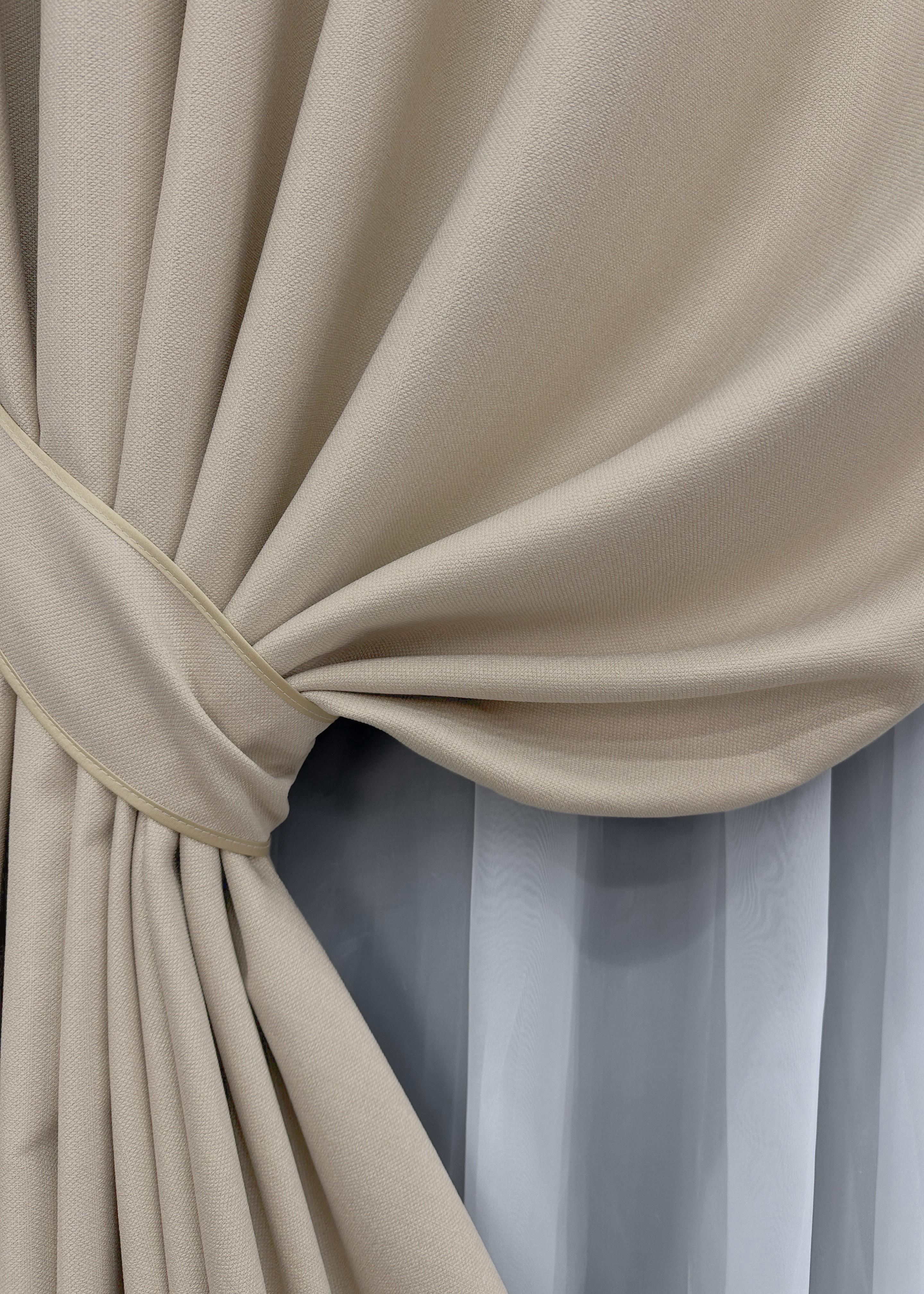 Комплект готовых штор VR-Textil Шенил однотонный №1691ш 150х270 см 2 шт. Бежевый (33-0592) - фото 4 Комплект готовых штор VR-Textil Шенил однотонный №1691ш 150х270 см 2 шт. Бежевый (33-0592) - фото 4