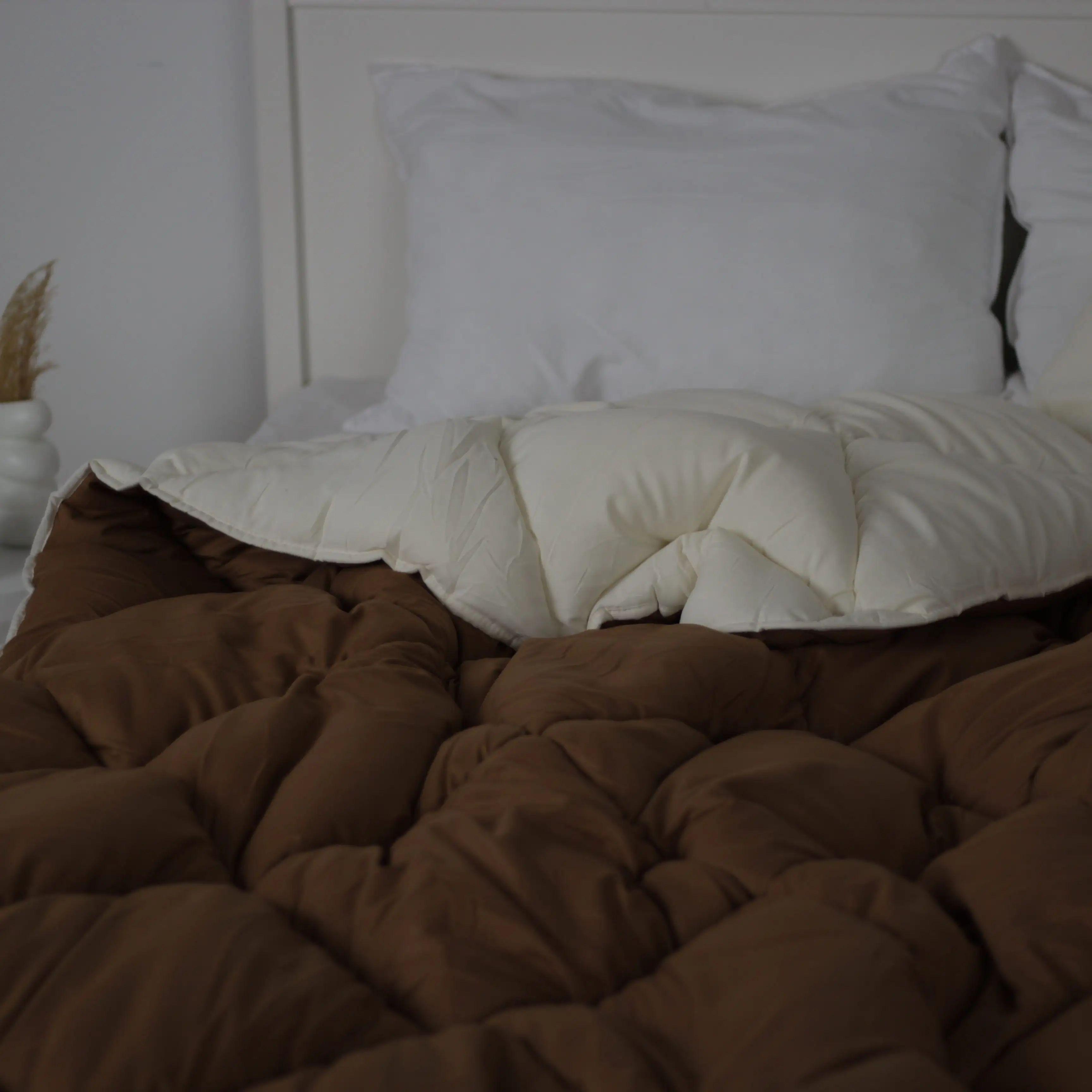 Одеяло зимнее гипоаллергенное ТЭП Alaska 450 г/кв. м евро 200x220 см Темно-бежевый (26260200220)