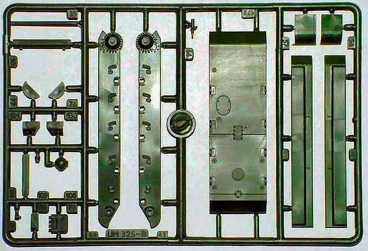 Сборная модель танк T-34/76 с литой башней (UM325) - фото 4