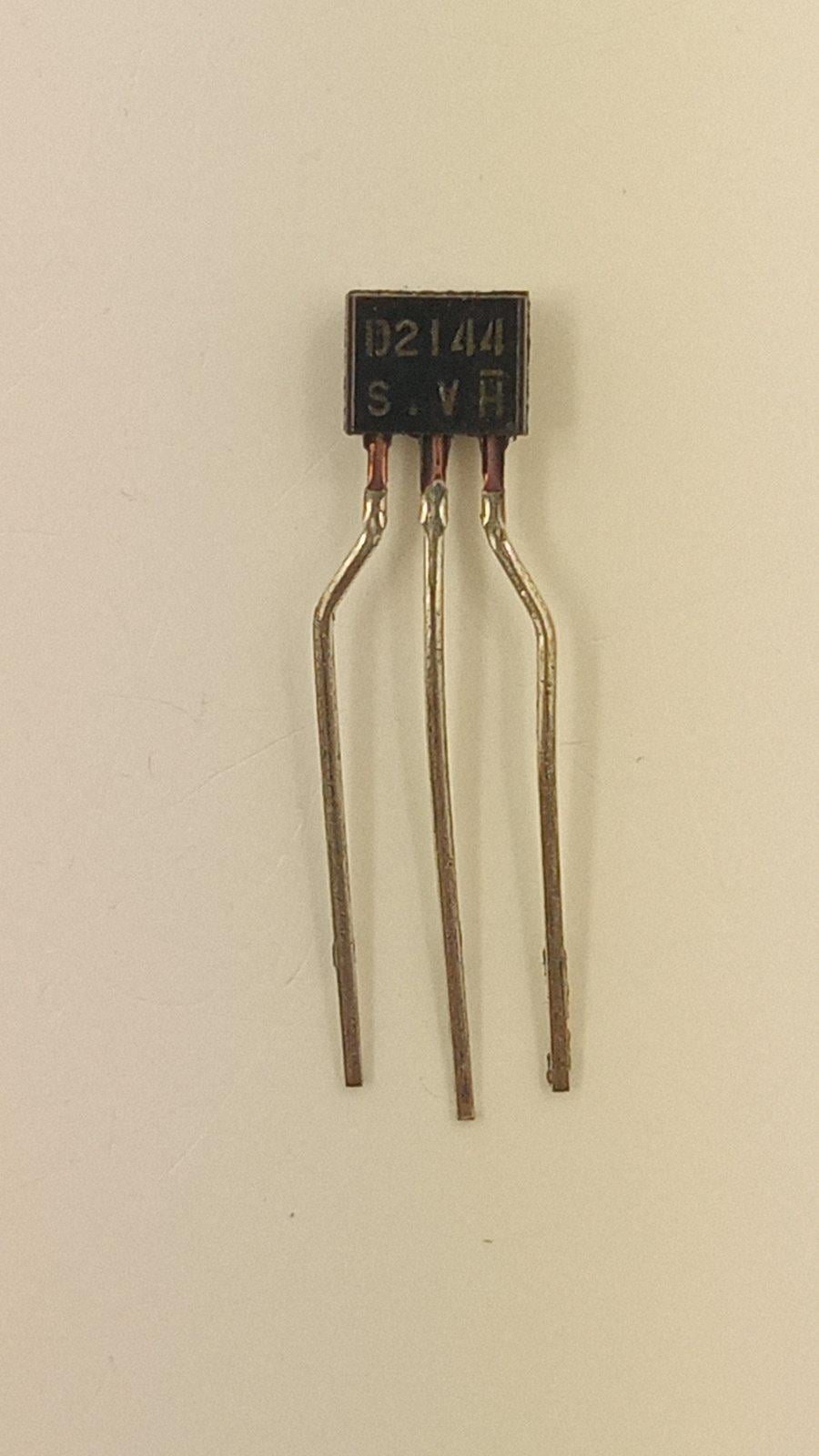 Транзистор 2SD2144 (24531)