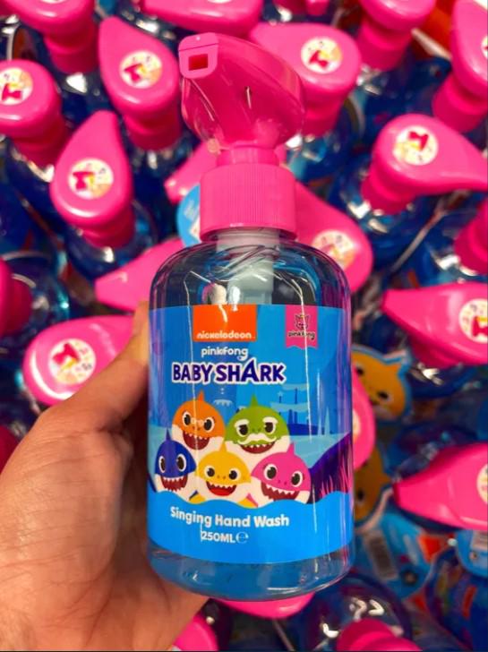 Мыло Pinkfong Baby Shark музыкальное (c428007c) - фото 2