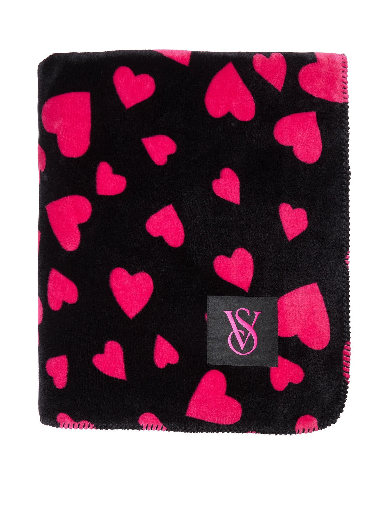 Плед Victoria's Secret Cozy-Fleece Blanket флісовий Чорний у сердечка (23120897) - фото 1