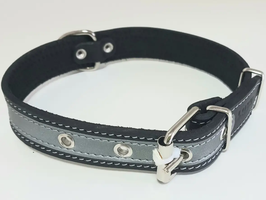 Нашийник для тварин шкіряний зі світло-відбивною стрічкою 25 мм х 36-45 см Чорний (2296445209) - фото 2