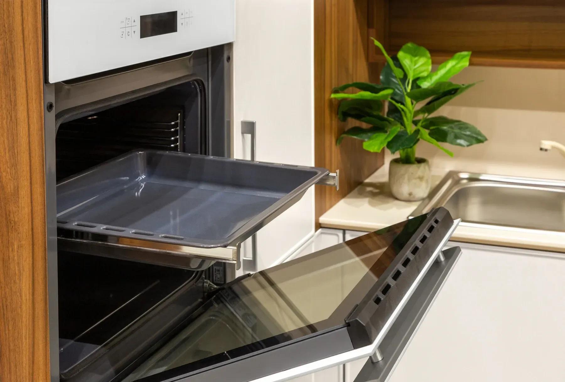 Духовой шкаф электрический Gunter&Hauer EOT 1267W гриль и конвекция 67 л Белый (28780875) - фото 10