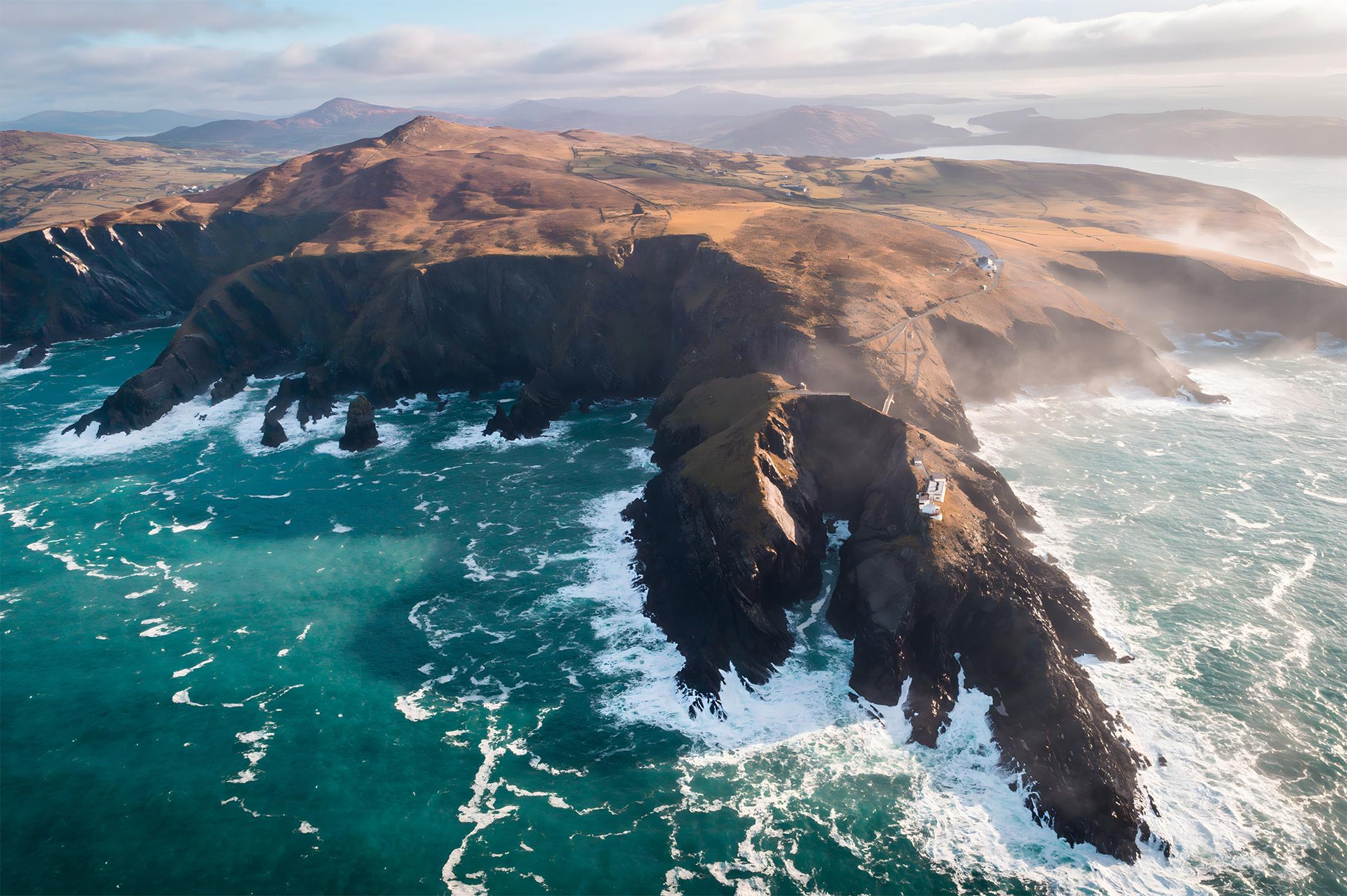 Фотообои флизелиновые Upstream Вид на побережье Ирландии 230х153 см (S5NTR-111/3)