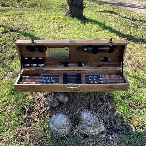 Набір шампурів Gorillas Market Лось Gorillas BBQ у дерев'яній коробці (hub_wPVb04623) - фото 3 Набір шампурів Gorillas Market Лось Gorillas BBQ у дерев'яній коробці (hub_wPVb04623) - фото 3