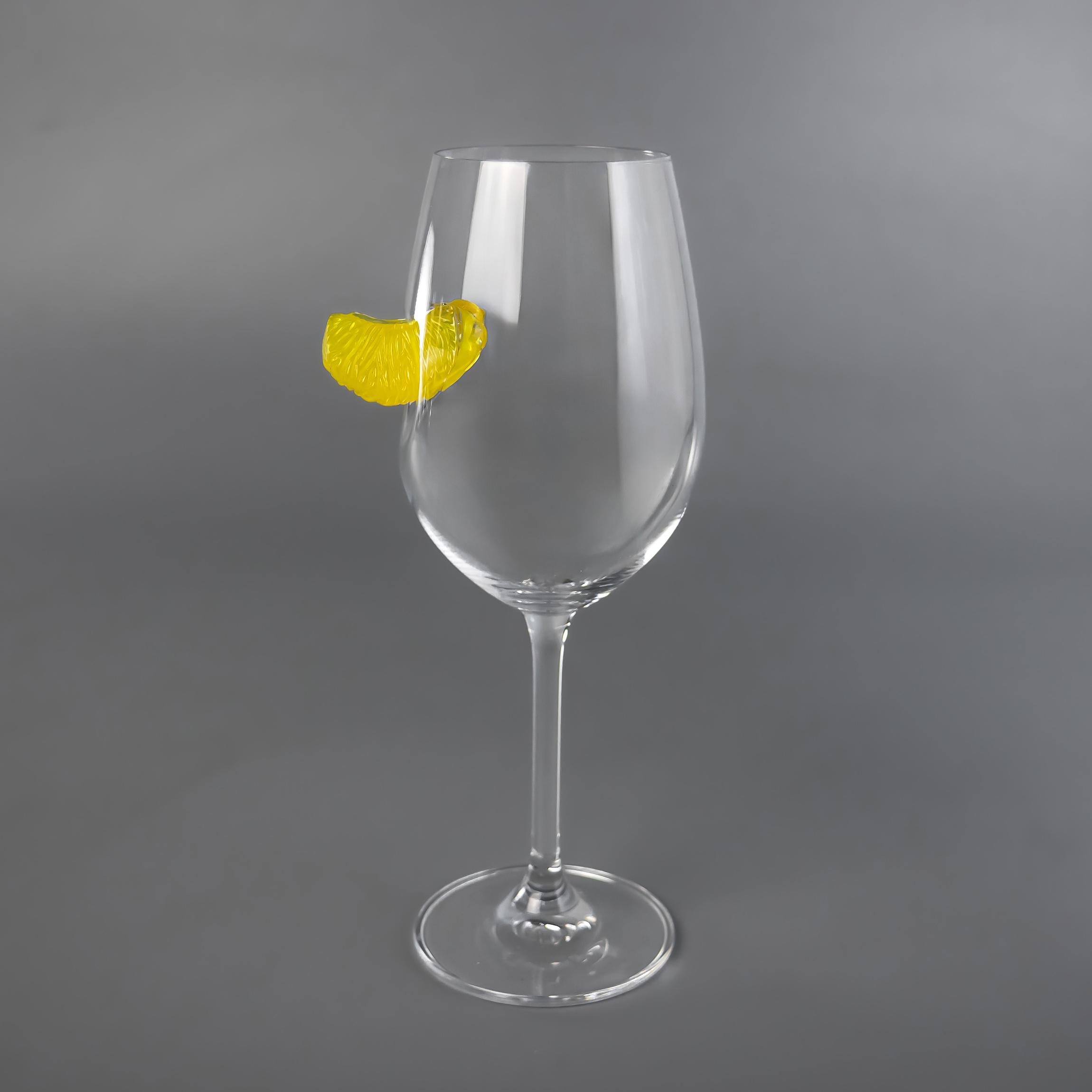 Бокал для вина VSKLO с мандаринкой 350 мл () - фото 3 Бокал для вина VSKLO с мандаринкой 350 мл () - фото 3