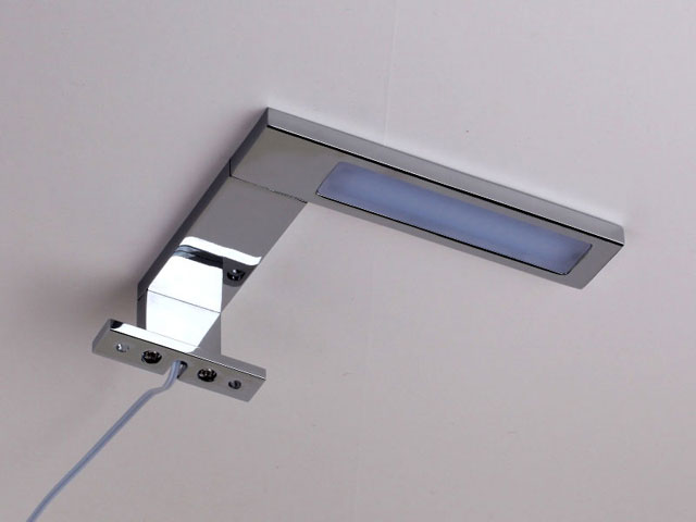 Светильник для ванной комнаты LED Aqua-World LEDEA 3W 250lm правый 155х110х35 мм Хром (ЛС007.Хр)