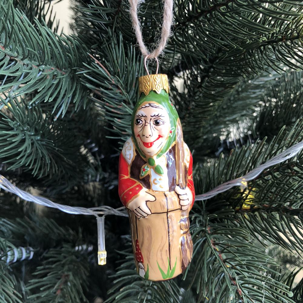 Игрушка елочная стеклянная Баба Яга