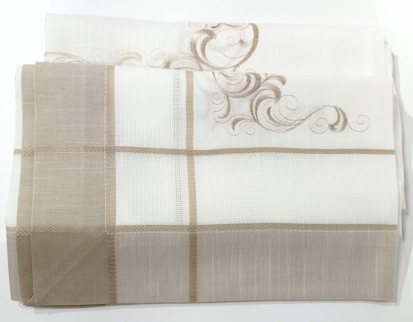 Скатерть Decor&Art 150x150 White/Capuccino (CN13838)