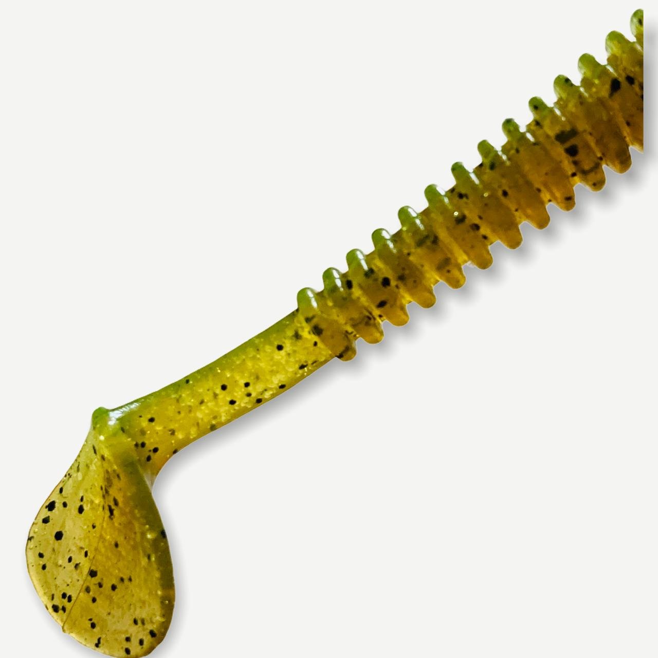 Силиконовая приманка Big Baits Bomber речная серия 2,5" 8 шт. # 106 Green Pumpkin (1257106) - фото 3 Силиконовая приманка Big Baits Bomber речная серия 2,5" 8 шт. # 106 Green Pumpkin (1257106) - фото 3