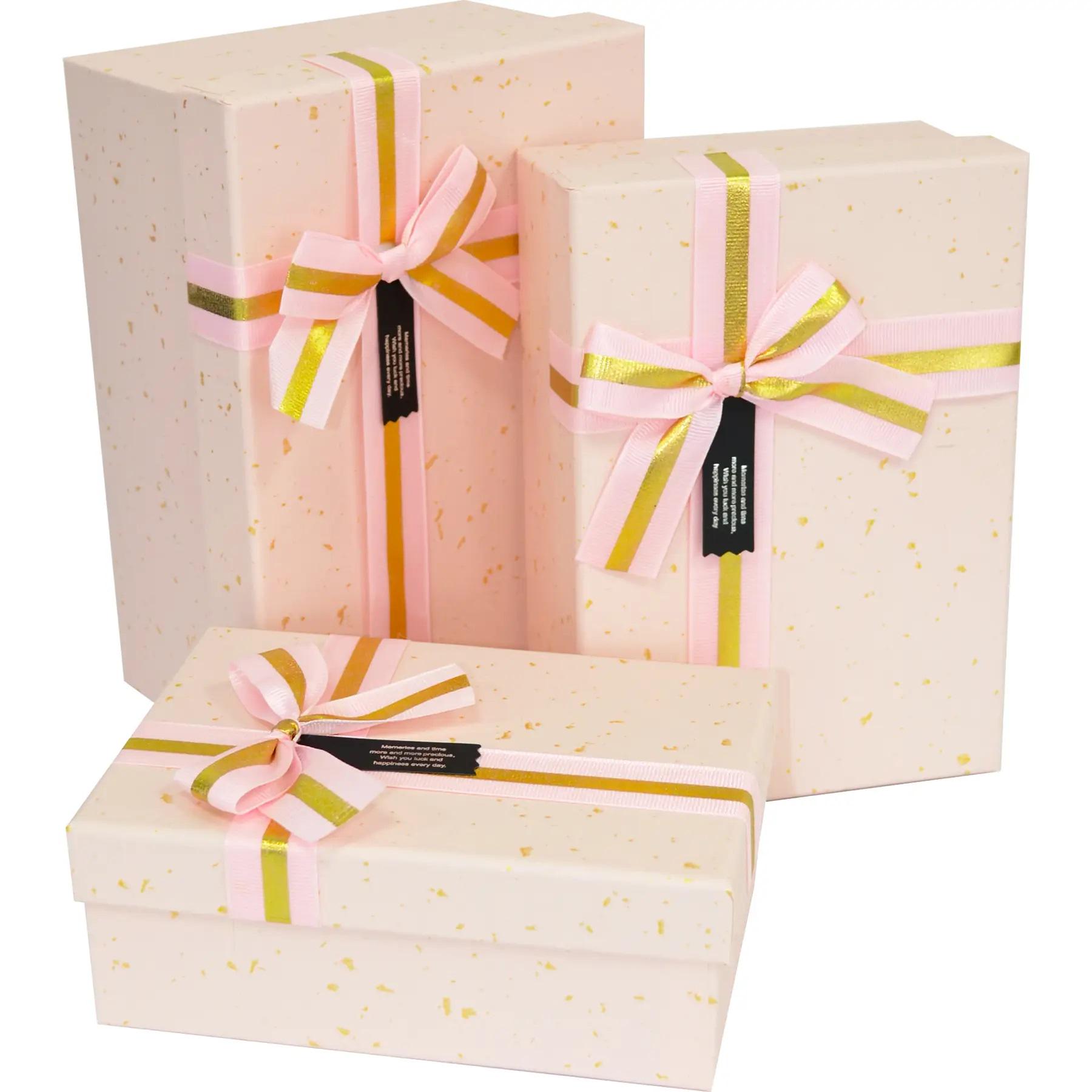 Набор подарочных коробок Stenson R33263P Elegance 23х16х10/21х14х8/19х12х7 см 3 шт. Pink (606752)