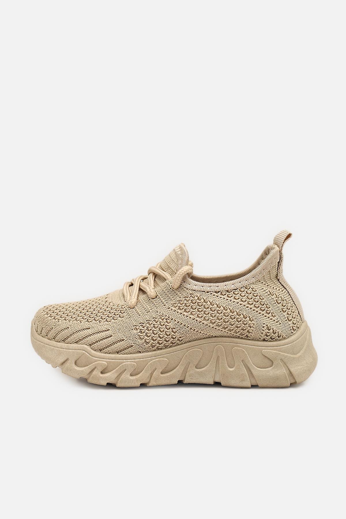 Кроссовки на плоской подошве для девочки цвет бежевый 24