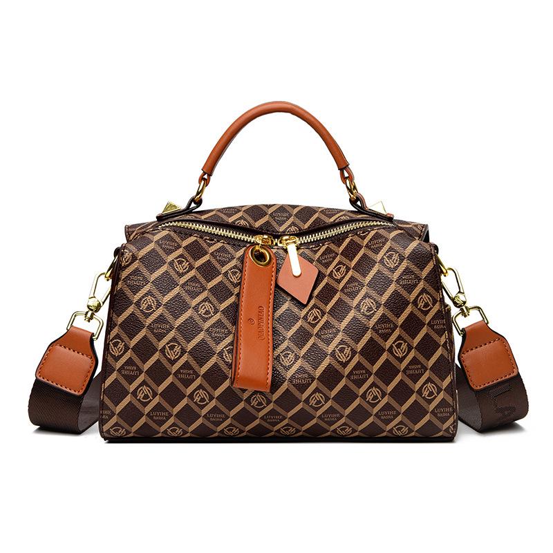 Сумка жіноча Italian Bags Klirio Brown Сумка жіноча Italian Bags Klirio Brown