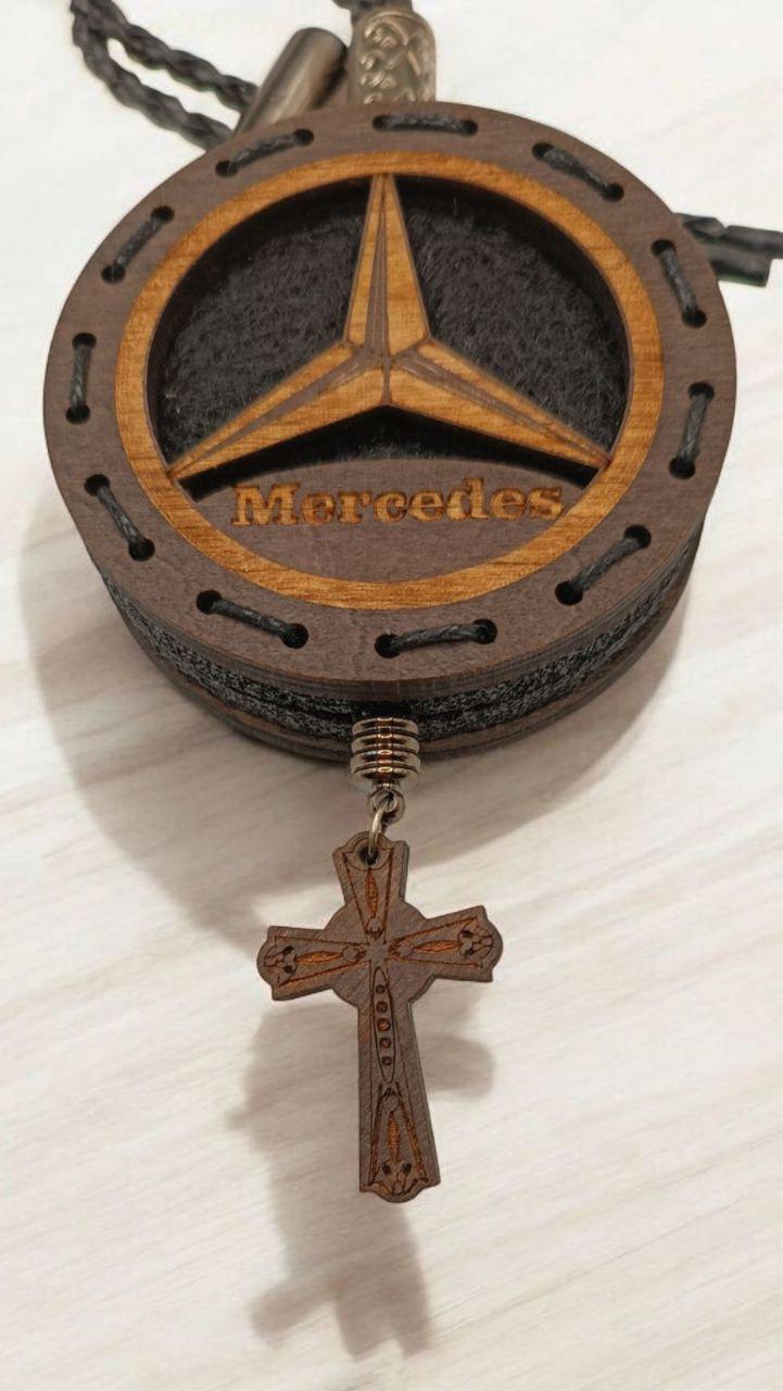 Ароматизатор для авто Mercedes Benz из дерева/войлока и аромапарфюм 10 мл (94) - фото 3
