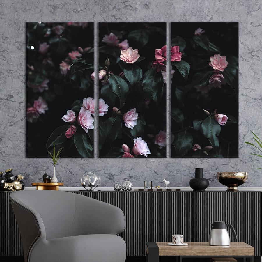 Картина на холсте триптих Куст в великолепными цветами 128x81 см (934-31)