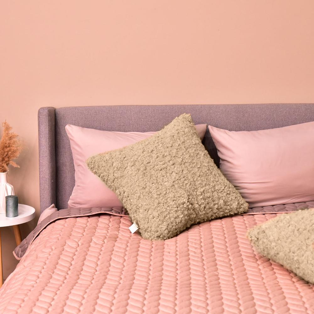 Подушка декоративна IDEIA з штучного хутра гіпоалергенна 55х55 см Карамель (26909) - фото 5 Подушка декоративна IDEIA з штучного хутра гіпоалергенна 55х55 см Карамель (26909) - фото 5