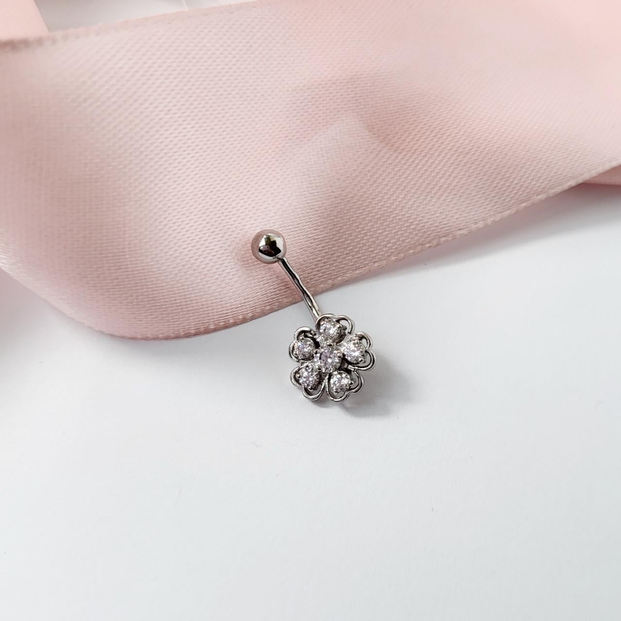 Пирсинг в пупок 5 сердец серебро 925 пробы родированное (6104р)