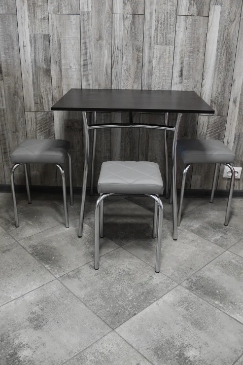 Кухонний комплект Tutty Lux Trio стіл/табурети 3 шт. в хром-корпусі 60х80х75 см Чорний/Сірий (28374255)