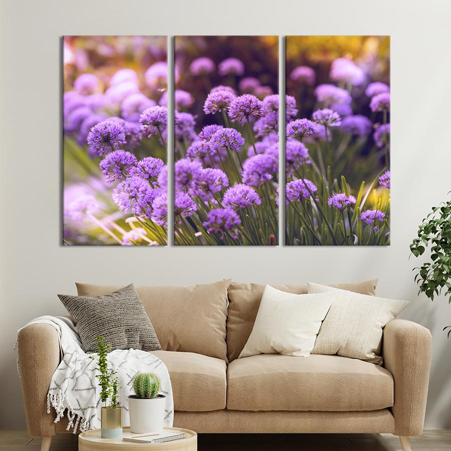 Картина на холсте триптих Фиолетовые цветы аллиума 78x48 см (958-31)