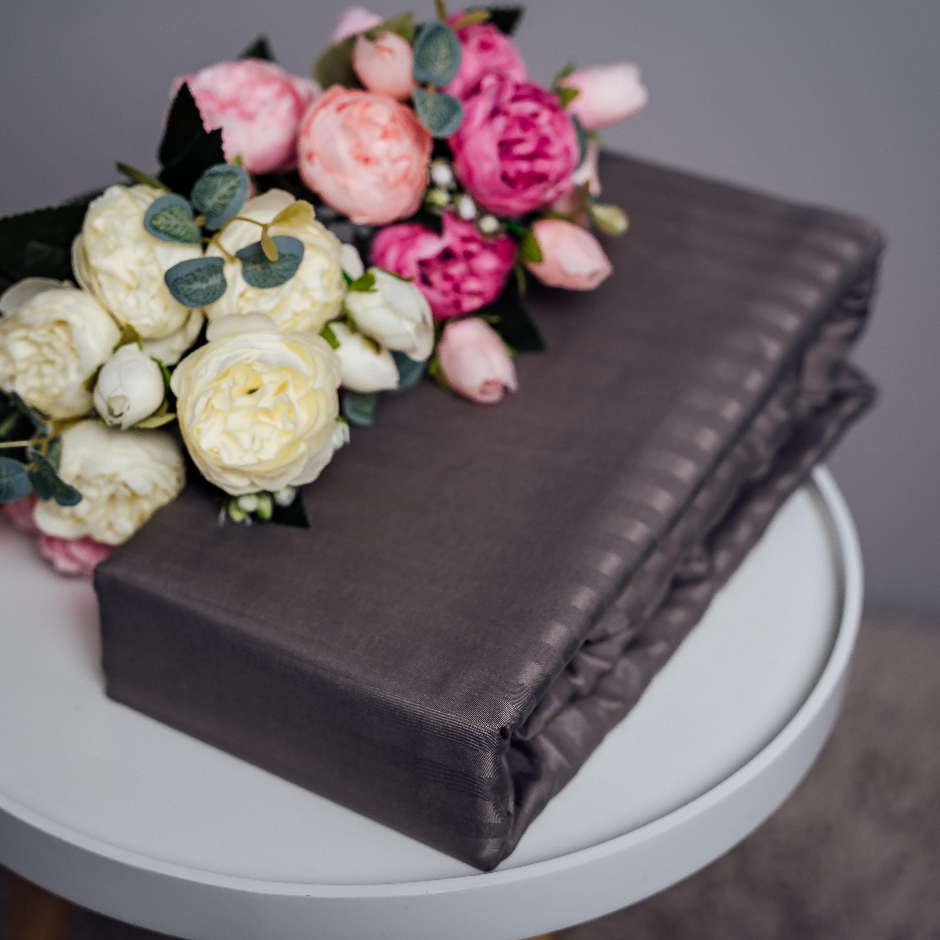 Наматрасник однотонный обычная полоска полутораспальная 160х200 см Коричневый (87278) Наматрасник однотонный обычная полоска полутораспальная 160х200 см Коричневый (87278)