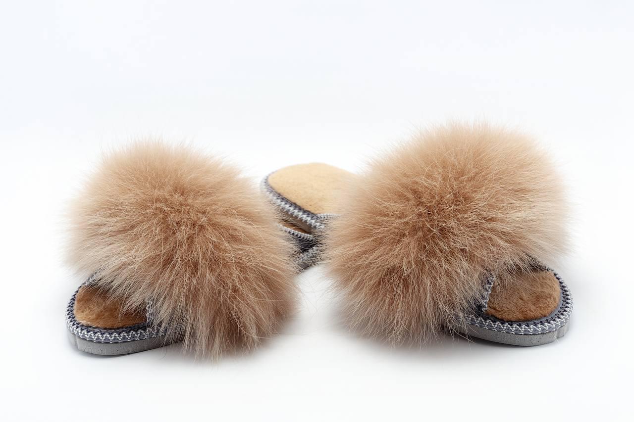 Домашні тапки АЛВАНІ з натуральним хутром р. 36 Світлий шоколад