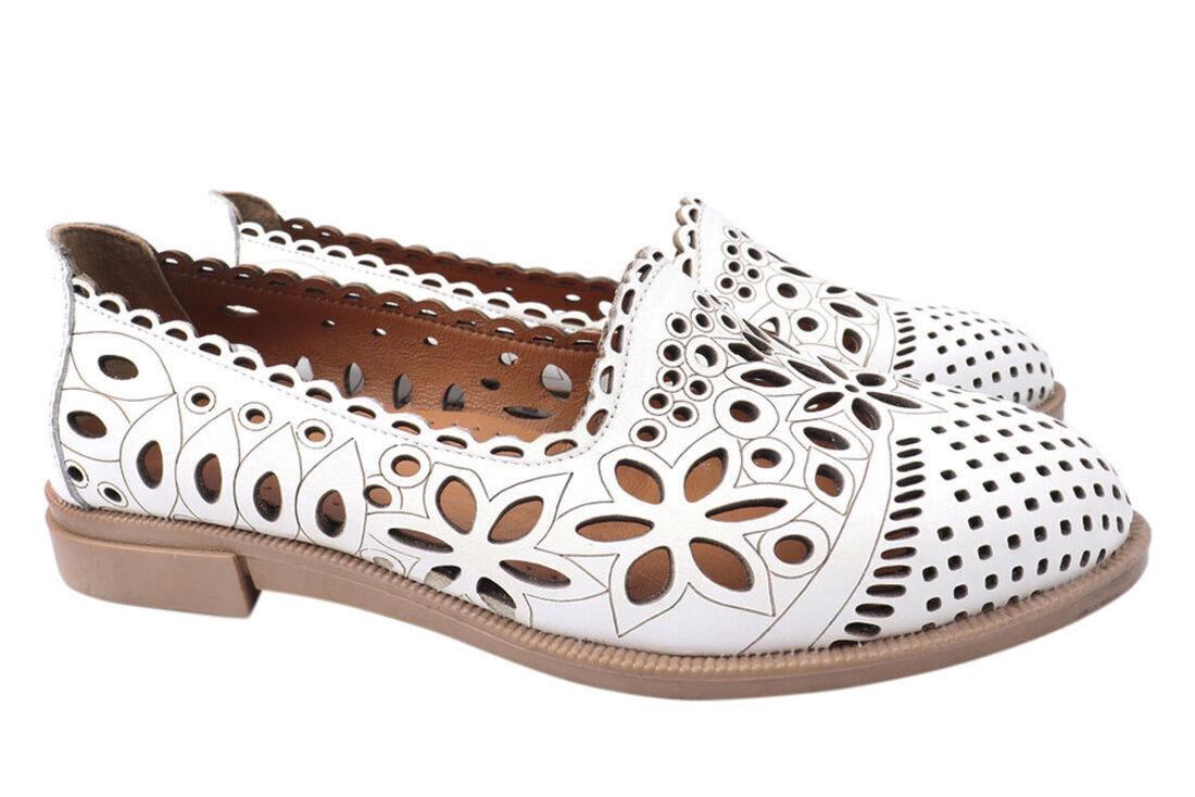 Туфли женские Phany из кожи на низком ходу р. 36 Белый (213-21LTC) Туфли женские Phany из кожи на низком ходу р. 36 Белый (213-21LTC)