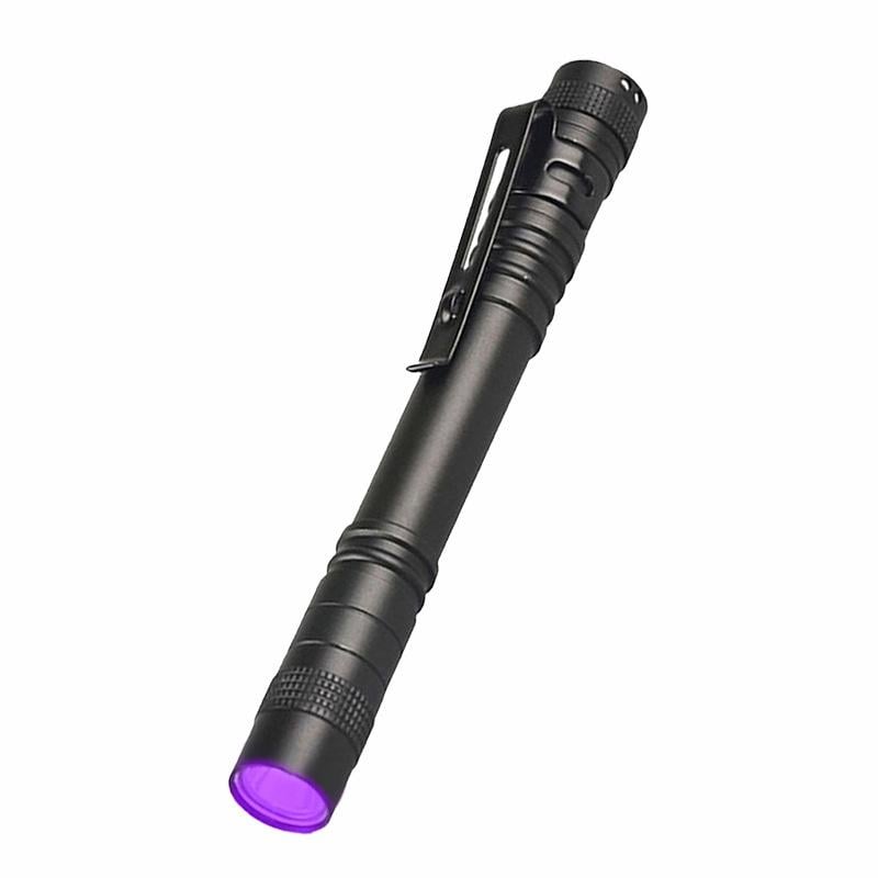 Фонарь мини с фиолетовым LED-светом для ночного видения от бетерейок 13 см (29660)