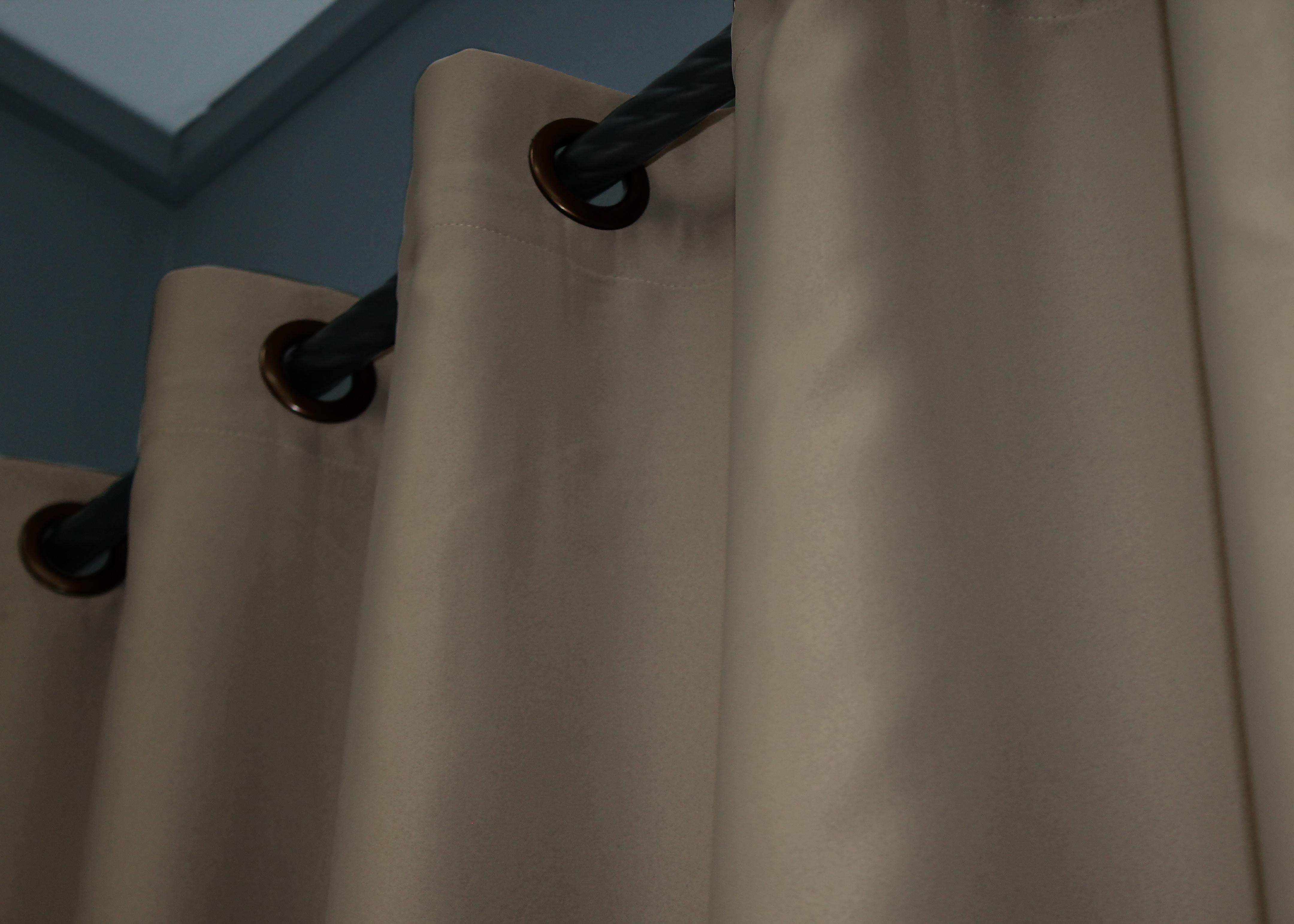 Комплект штор на люверсах VR-Textil Блэкаут Bagema Rvs № 1239ш 150х250 см 2 шт. Молочный шоколад (37-0110) - фото 7