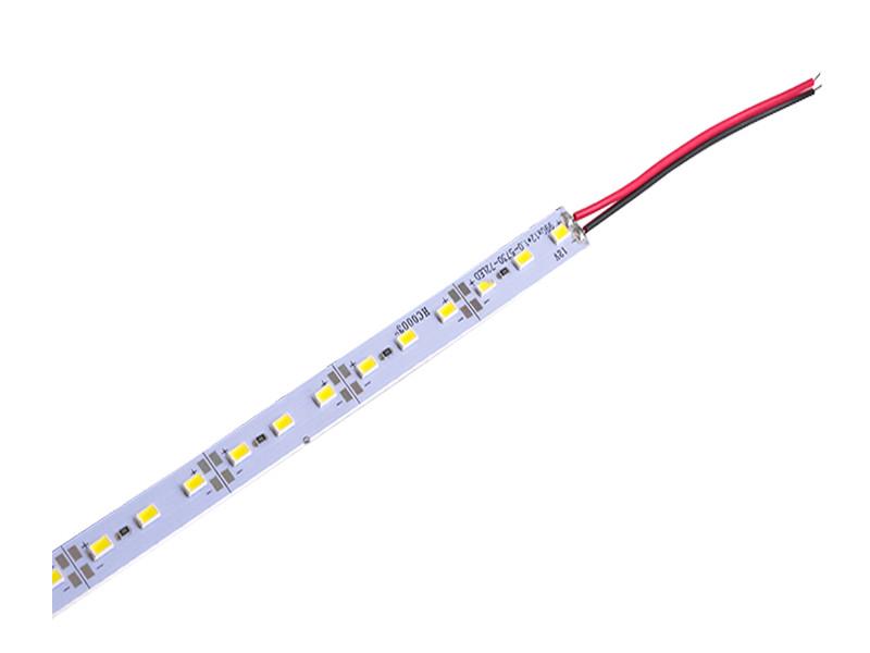 Светодиодная линейка SMD5630 72 LED 12В 8Вт 25-30Лм IP20 6500K 1000мм (894)