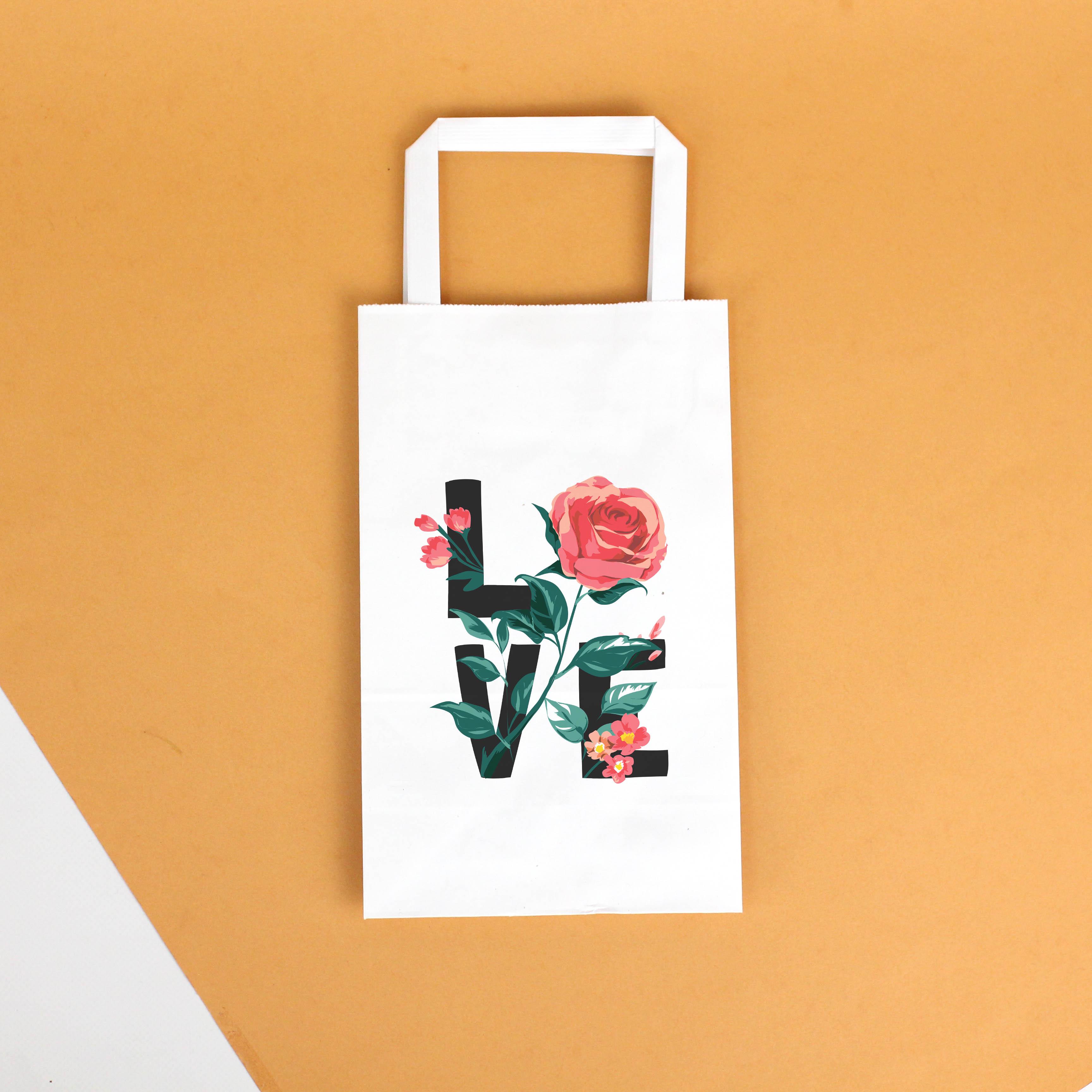 Пакет подарунковий паперовий з любов'ю Love Серця 150х90х240 мм 20 шт. - фото 4 Пакет подарунковий паперовий з любов'ю Love Серця 150х90х240 мм 20 шт. - фото 4