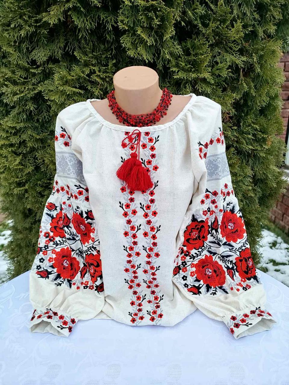 Вишиванка-блуза з трояндовим орнаментом на натуральному льоні р. 42 Білий/Червоний/Чорний (2395766646) - фото 1 Вишиванка-блуза з трояндовим орнаментом на натуральному льоні р. 42 Білий/Червоний/Чорний (2395766646) - фото 1