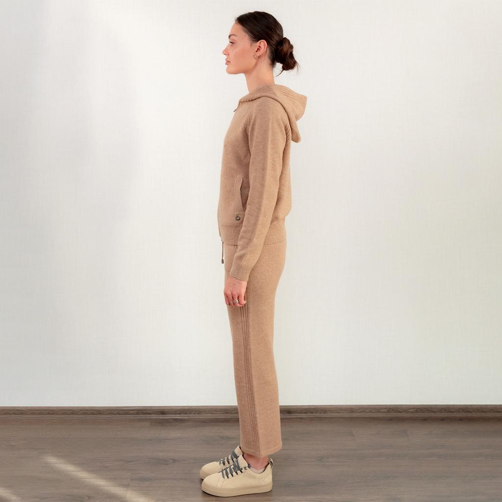 Костюм кашеміровий жіночий повсякденний Loro Piana M Бежевий (2797308192) - фото 4 Костюм кашеміровий жіночий повсякденний Loro Piana M Бежевий (2797308192) - фото 4