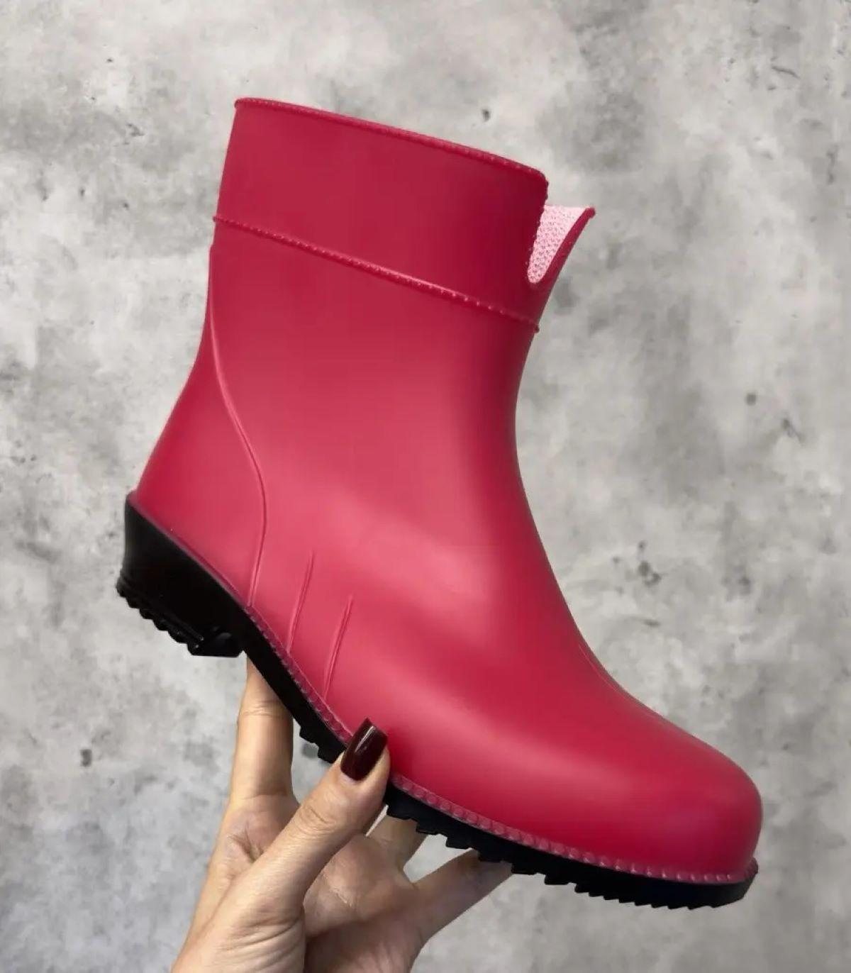 Чоботи гумові Litma ПВХ жіночі короткі р. 37/24 см Рожевий (4250272)