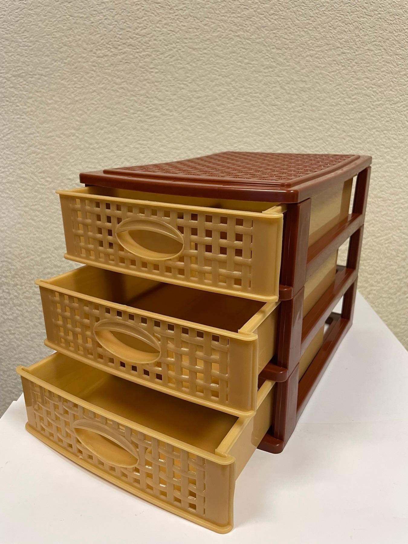 Комод пластиковый Консенсус ROTANGE мини 3 ящика 20х19х26,5 см Бежево-коричневый (28790064) - фото 3 Комод пластиковый Консенсус ROTANGE мини 3 ящика 20х19х26,5 см Бежево-коричневый (28790064) - фото 3