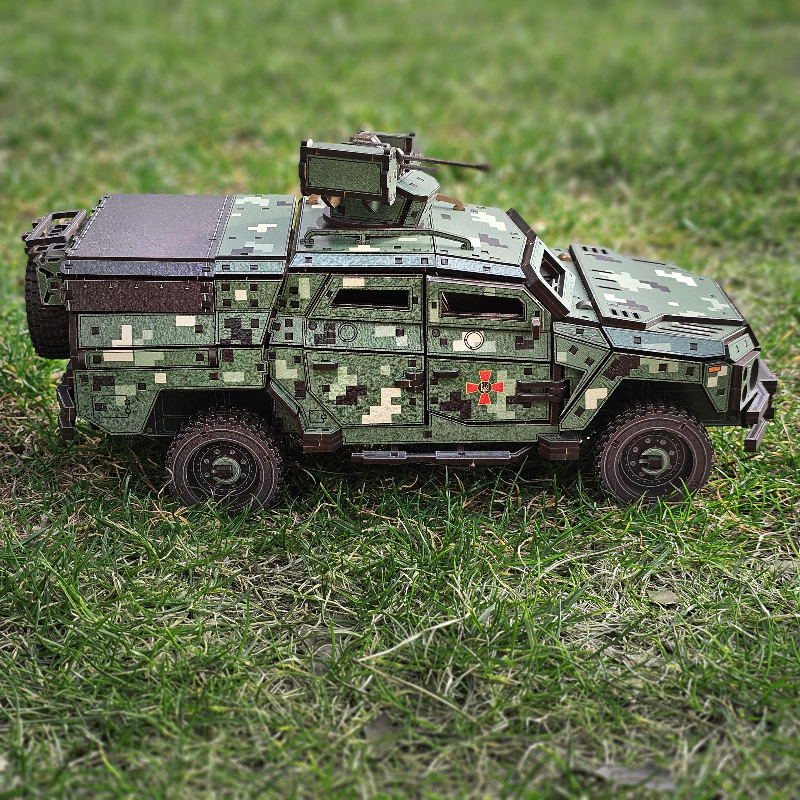 Конструктор дерев'яний THEGRAVIX NOVATOR (04109) - фото 6 Конструктор дерев'яний THEGRAVIX NOVATOR (04109) - фото 6