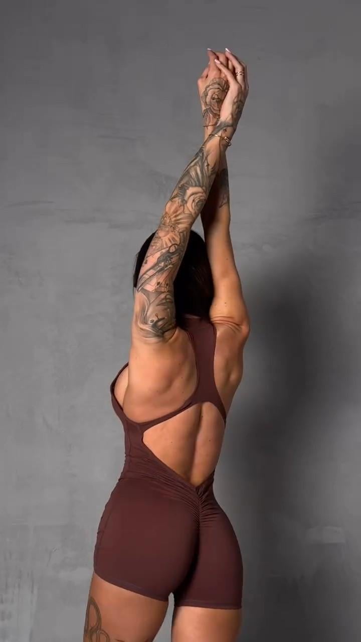Комбинезон спортивный короткий с чашками и пуш-ап L Шоколадный (WSH08L) - фото 6 Комбинезон спортивный короткий с чашками и пуш-ап L Шоколадный (WSH08L) - фото 6