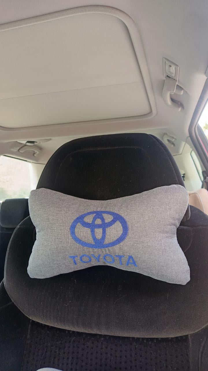 Подушка для авто TOYOTA Серый (1903) - фото 2 Подушка для авто TOYOTA Серый (1903) - фото 2