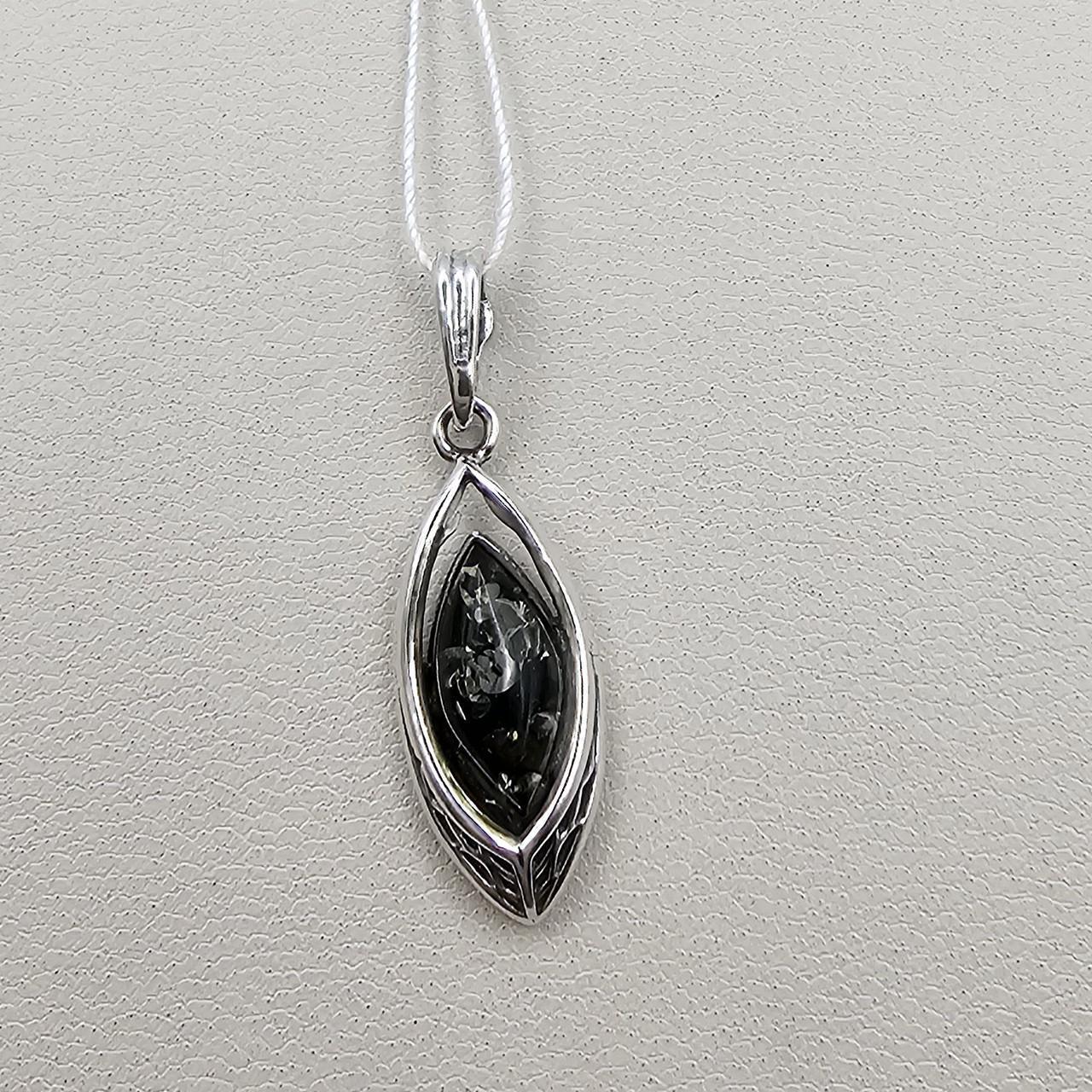 Серебряный кулон с зеленым янтарем 1,95 г (3000991549)