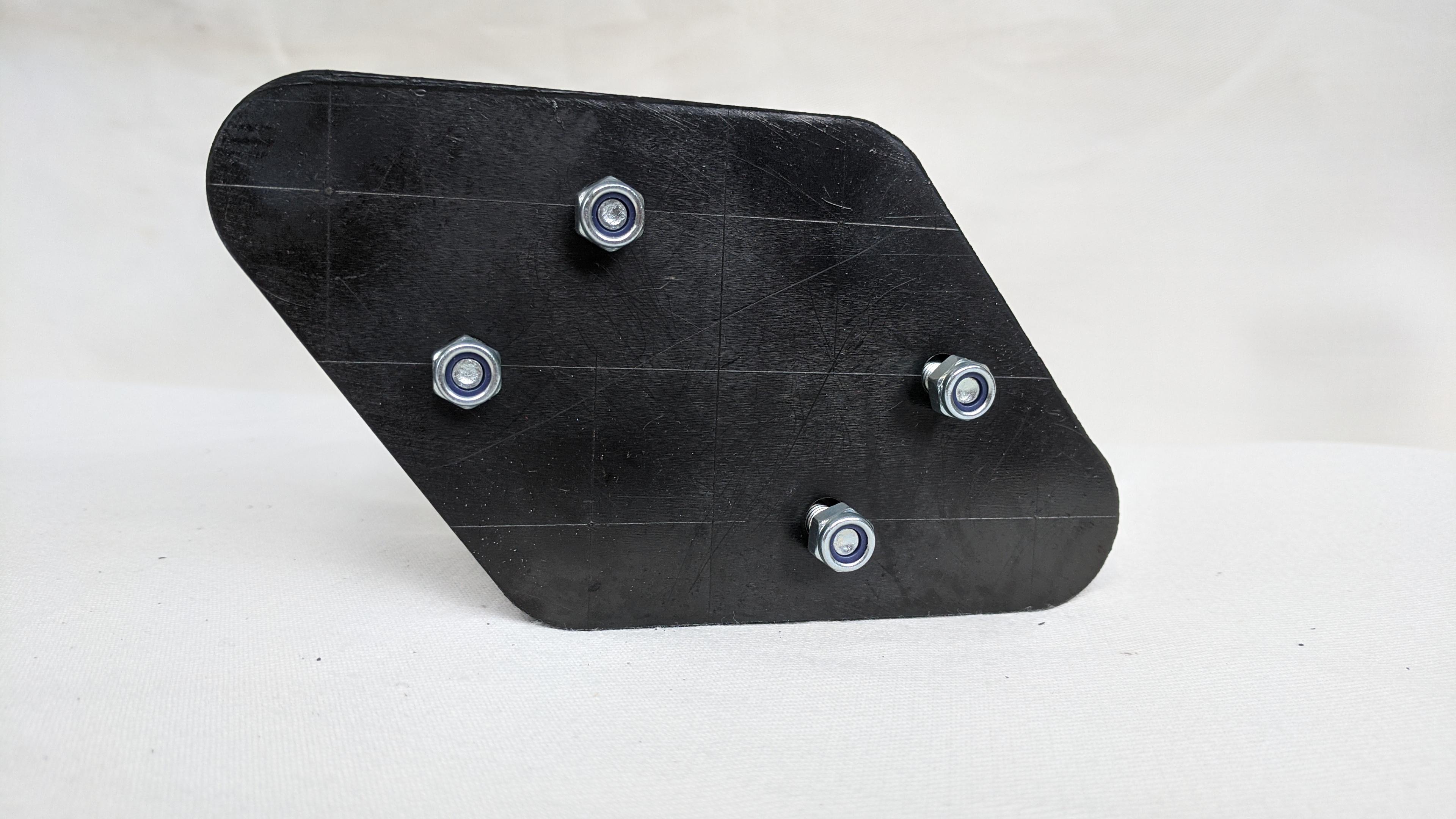 Колодка клеммника КП320А 12 мм (103) - фото 2 Колодка клеммника КП320А 12 мм (103) - фото 2