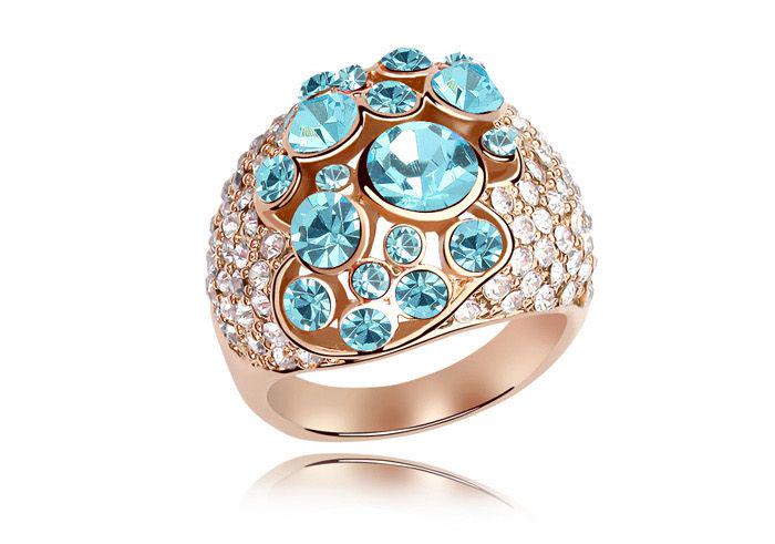 Кольцо с кристаллами Сваровски 11122840 Showfay р. 18 Голубой
