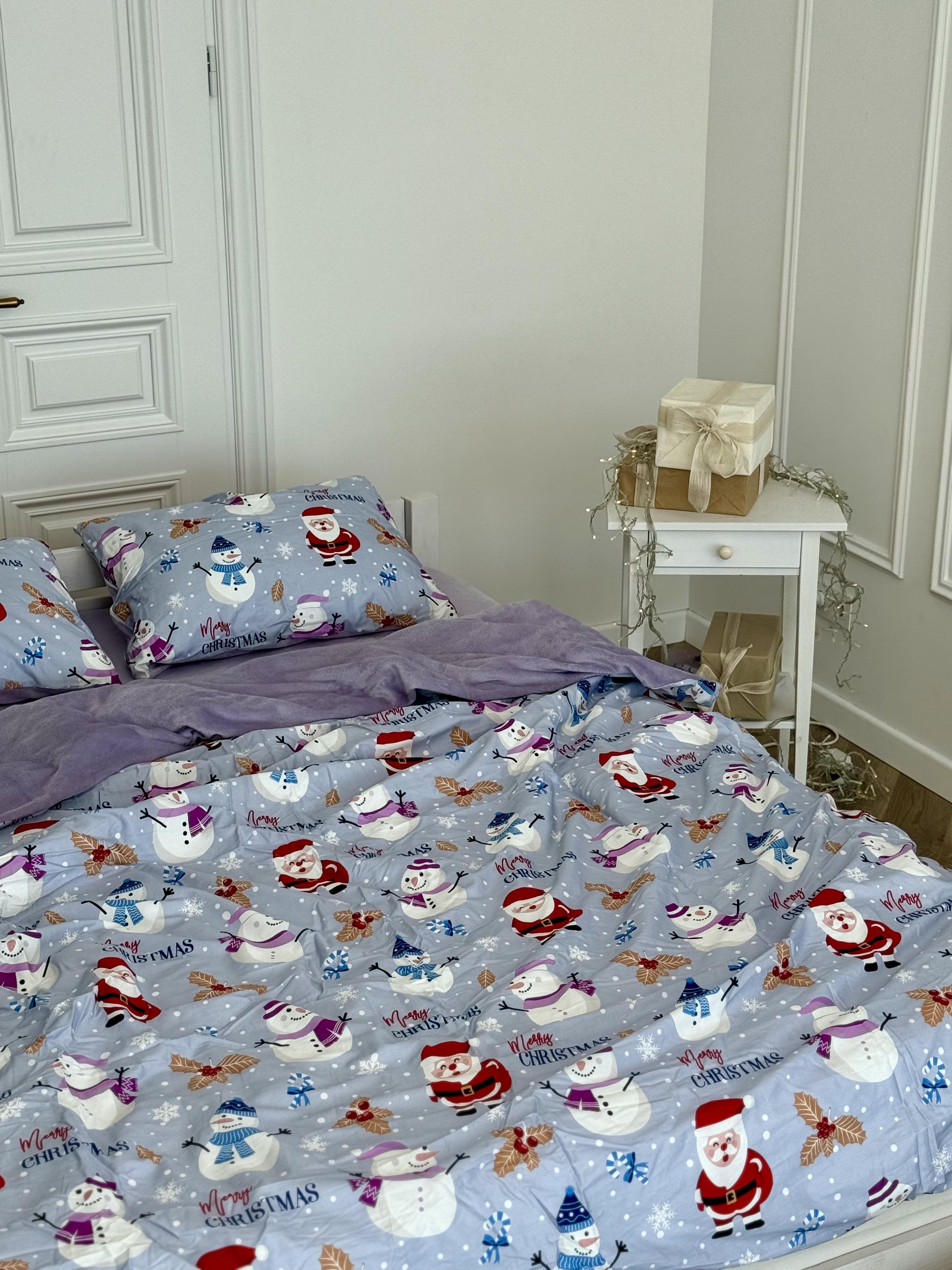 Комплект постільної білизни на резинці Сніговий Карнавал плюш/сатин двоспальний/наволочки 50х70 см (9037) - фото 2 Комплект постільної білизни на резинці Сніговий Карнавал плюш/сатин двоспальний/наволочки 50х70 см (9037) - фото 2