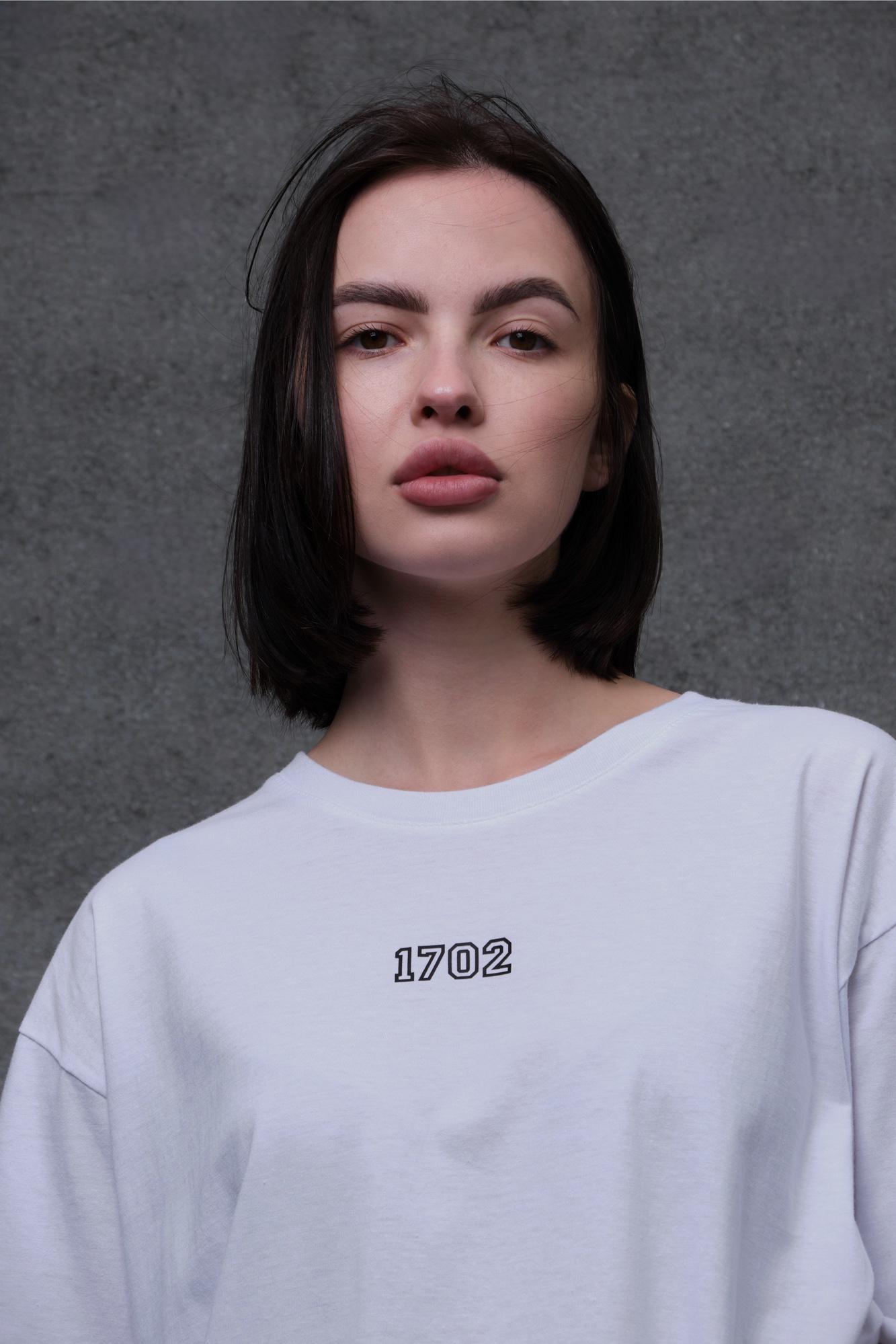 Футболка женская Without Rick and Morty с принтом оверсайз S/M White (S8049265) - фото 2 Футболка женская Without Rick and Morty с принтом оверсайз S/M White (S8049265) - фото 2